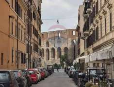 Foto Appartamento in vendita a Roma