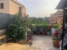 Foto Appartamento in vendita a Roma