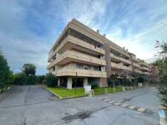 Foto Appartamento in vendita a Roma