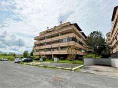 Foto Appartamento in vendita a Roma