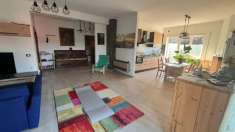 Foto Appartamento in vendita a Roma