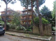 Foto Appartamento in Vendita a Roma via antonio schivardi 39