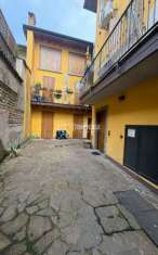 Foto Appartamento in vendita a Romano Di Lombardia