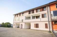 Foto Appartamento in vendita a Romano Di Lombardia