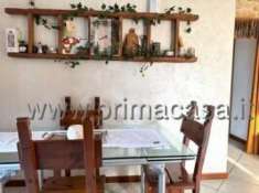 Foto Appartamento in vendita a Ronca' - 4 locali 120mq