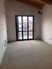 Foto Appartamento in vendita a Roncello
