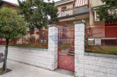 Foto Appartamento in vendita a Roncello