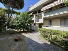 Foto Appartamento in vendita a Ronchi - Massa 85 mq  Rif: 1205012