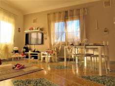 Foto Appartamento in vendita a Rosignano Marittimo - 8 locali 140mq