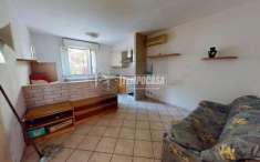 Foto Appartamento in vendita a Rovellasca