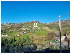 Foto Appartamento in vendita a Salerno - 3 locali 129mq