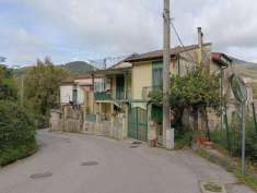 Foto Appartamento in vendita a Salerno