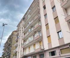 Foto Appartamento in vendita a Salerno