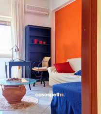 Foto Appartamento in vendita a Salerno