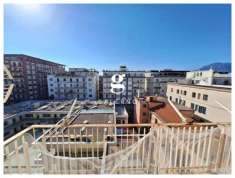 Foto Appartamento in vendita a Salerno