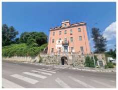 Foto Appartamento in vendita a Salerno