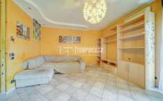 Foto Appartamento in vendita a Samarate