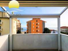 Foto Appartamento in vendita a San Bartolomeo Al Mare - 3 locali 57mq