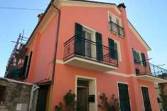 Foto Appartamento in vendita a San Bartolomeo Al Mare - 7 locali 160mq