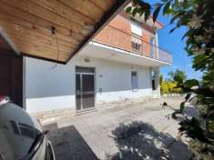 Foto Appartamento in vendita a San Clemente