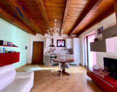 Foto Appartamento in vendita a San Costanzo