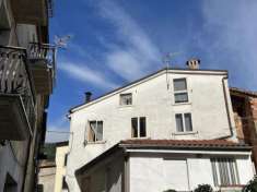 Foto Appartamento in vendita a San Giovanni A Piro - 5 locali 95mq