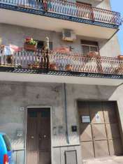 Foto Appartamento in vendita a San Giovanni La Punta