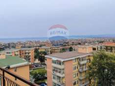 Foto Appartamento in vendita a San Gregorio Di Catania - 9 locali 184mq