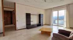 Foto Appartamento in vendita a San Maurizio D'Opaglio - 5 locali 125mq