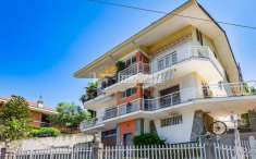 Foto Appartamento in vendita a San Mauro Torinese