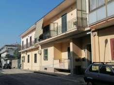 Foto Appartamento in vendita a San Nicola La Strada