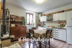 Foto Appartamento in vendita a San Pellegrino Terme