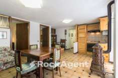 Foto Appartamento in vendita a San Pellegrino Terme