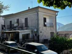 Foto Appartamento in vendita a San Pietro Infine - 5 locali 96mq
