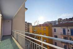 Foto Appartamento in vendita a Sanremo
