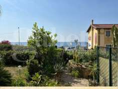 Foto Appartamento in vendita a Sanremo