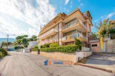 Foto Appartamento in vendita a Sanremo