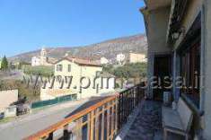Foto Appartamento in vendita a Sant'Ambrogio Di Valpolicella