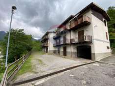 Foto Appartamento in vendita a Sant'Omobono Terme