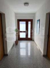 Foto Appartamento in vendita a Santa Giusta