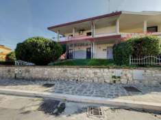 Foto Appartamento in vendita a Santa Maria Imbaro - 5 locali 94mq