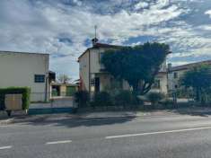 Foto Appartamento in vendita a Santa Maria la Longa