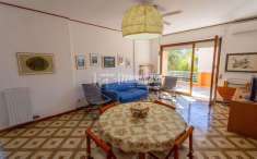 Foto Appartamento in vendita a Santa Marinella