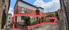 Foto Appartamento in vendita a Santa Vittoria In Matenano - 5 locali 88mq
