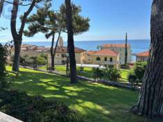 Foto Appartamento in vendita a Santo Stefano Al Mare