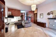 Foto Appartamento in vendita a Saronno - 3 locali 114mq