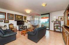 Foto Appartamento in vendita a Saronno - 4 locali 130mq