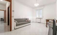 Foto Appartamento in vendita a Saronno