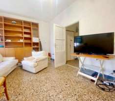 Foto Appartamento in vendita a Sassari - 3 locali 80mq