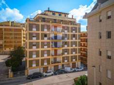 Foto Appartamento in vendita a Sassari